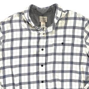 L.L.Bean Scotch Plaid Flannel Shirt – Slightly Fitted – Men’s Large